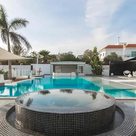 Villa Rent Private 061