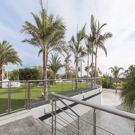 Rent Private 061 Villa